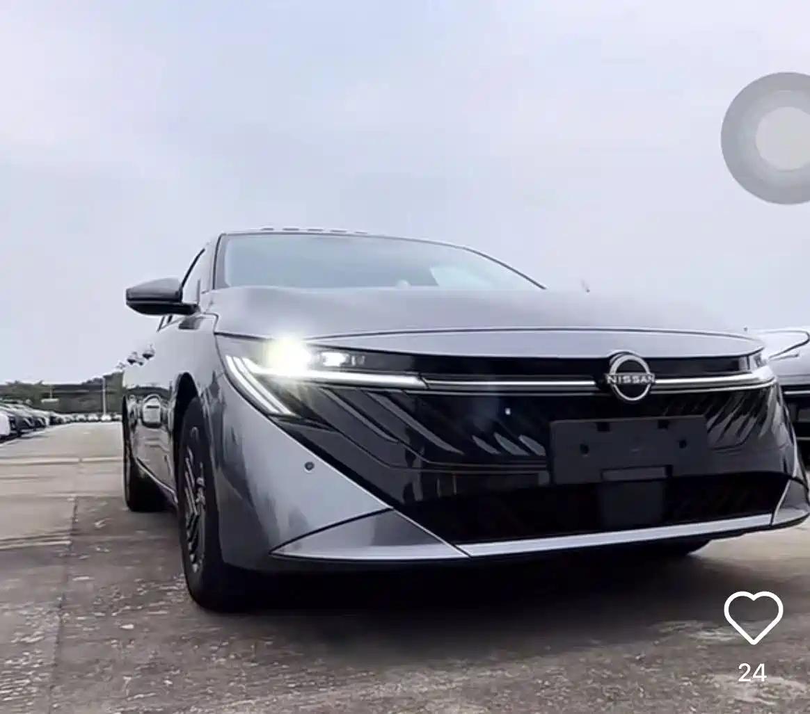 全新日常轩逸，明年一季度上市大家感受一下新设计长宽高分别为4656/1825/1