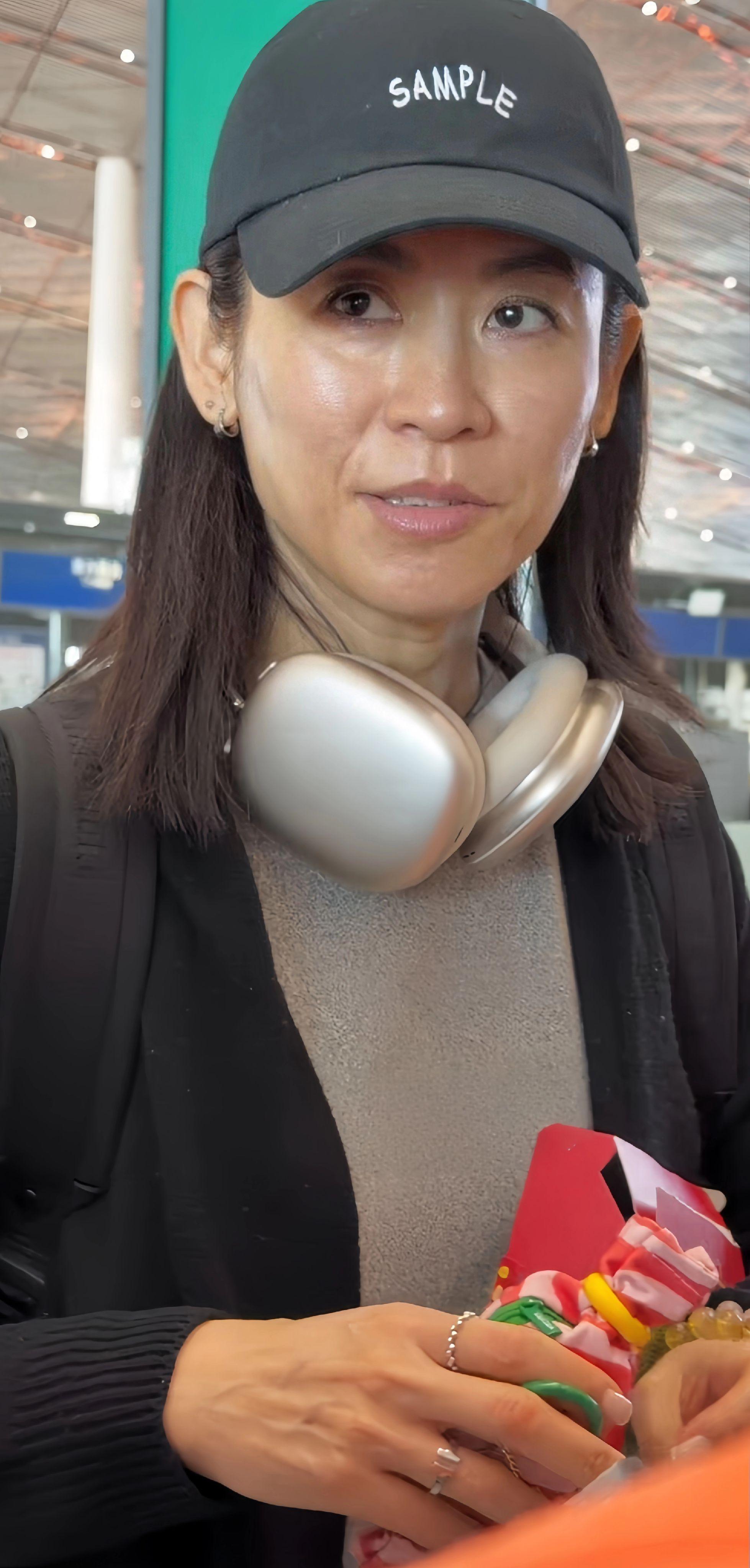 55岁宣萱，纯素颜，无美颜无滤镜的状态