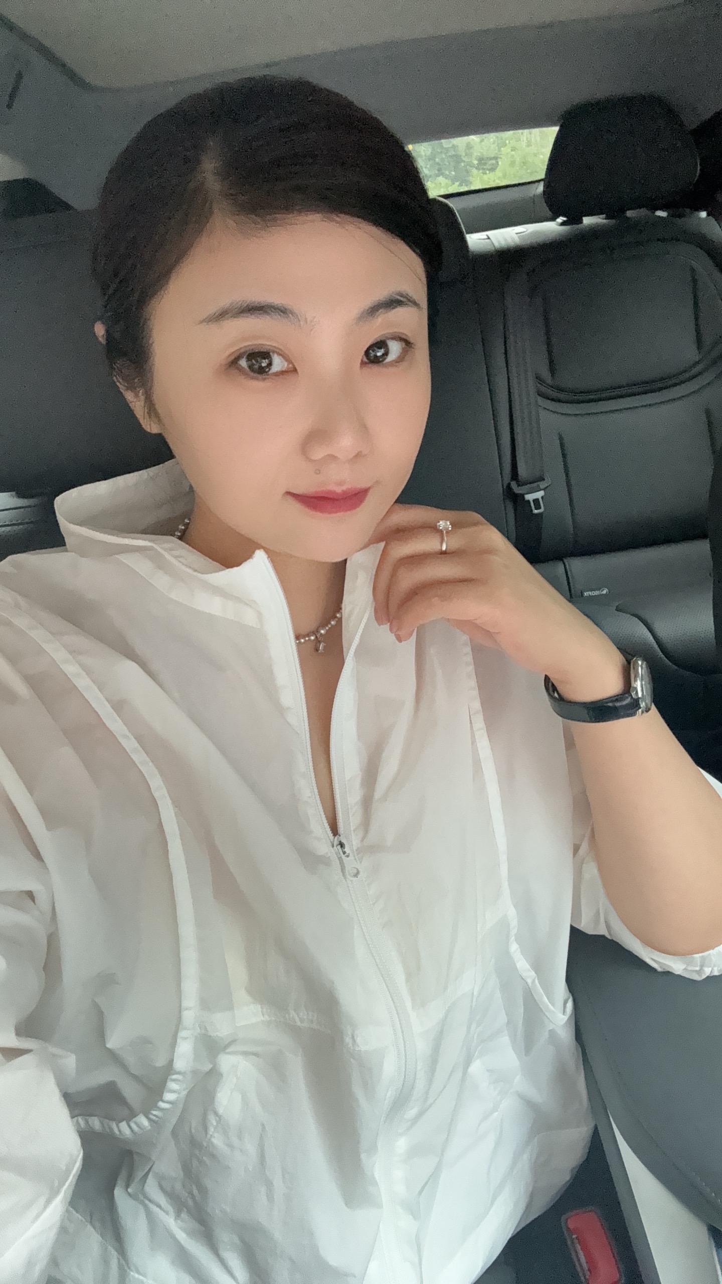 鸡头果子主理人24小时在线接单18609602801