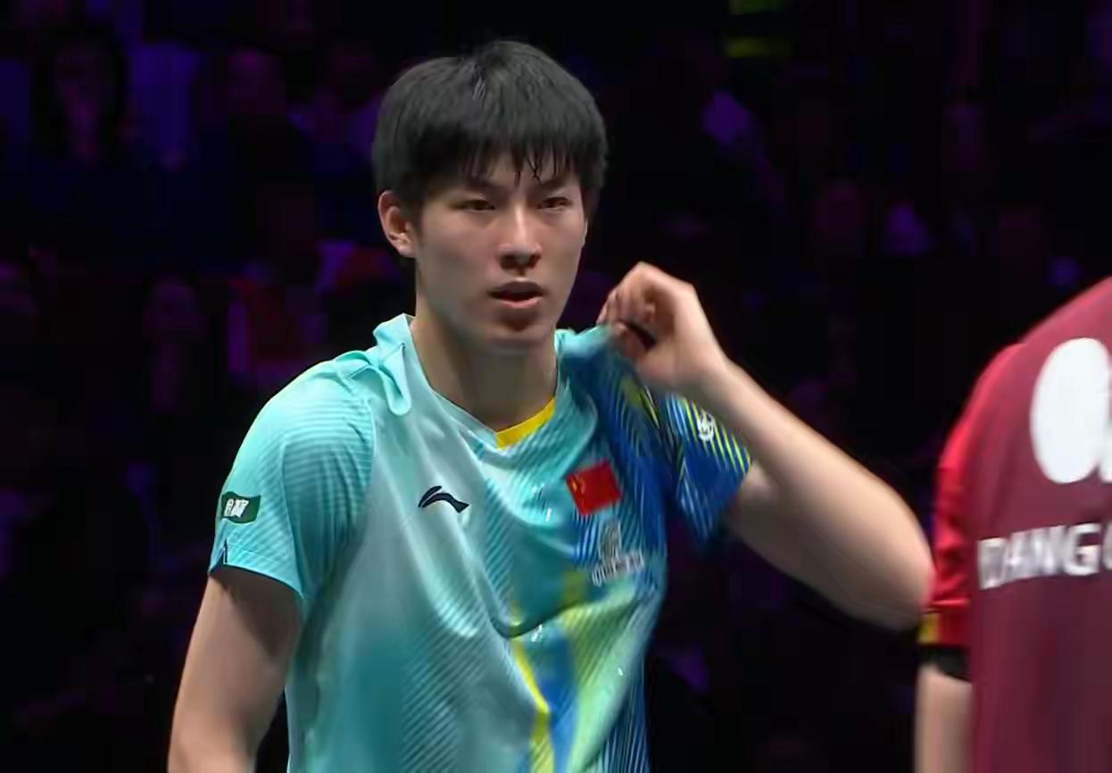 【外卡小将太厉害，喜欢陌生对手的邱党，已经被打成3-0了】太解气！温瑞博直接把“