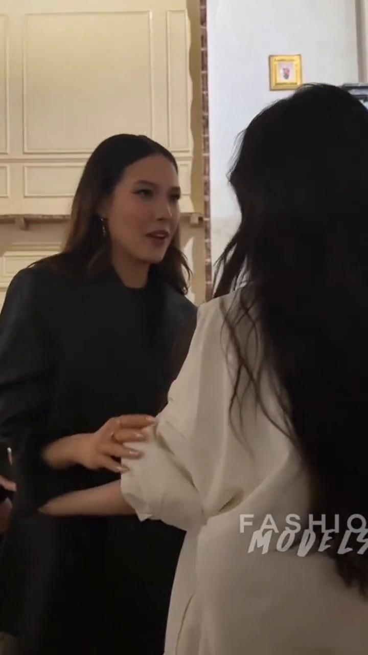 women that day what they want，we just se