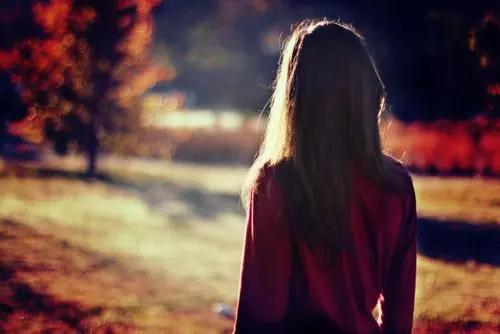 【你明知道会失去我，还这么作，是忘了当初我多珍贵了吗？】

嘿，兄弟姐妹们，今天