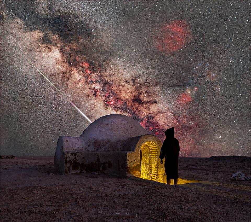 突尼斯上空的银河系和英仙座流星©️Makrem Larnaout ​​​