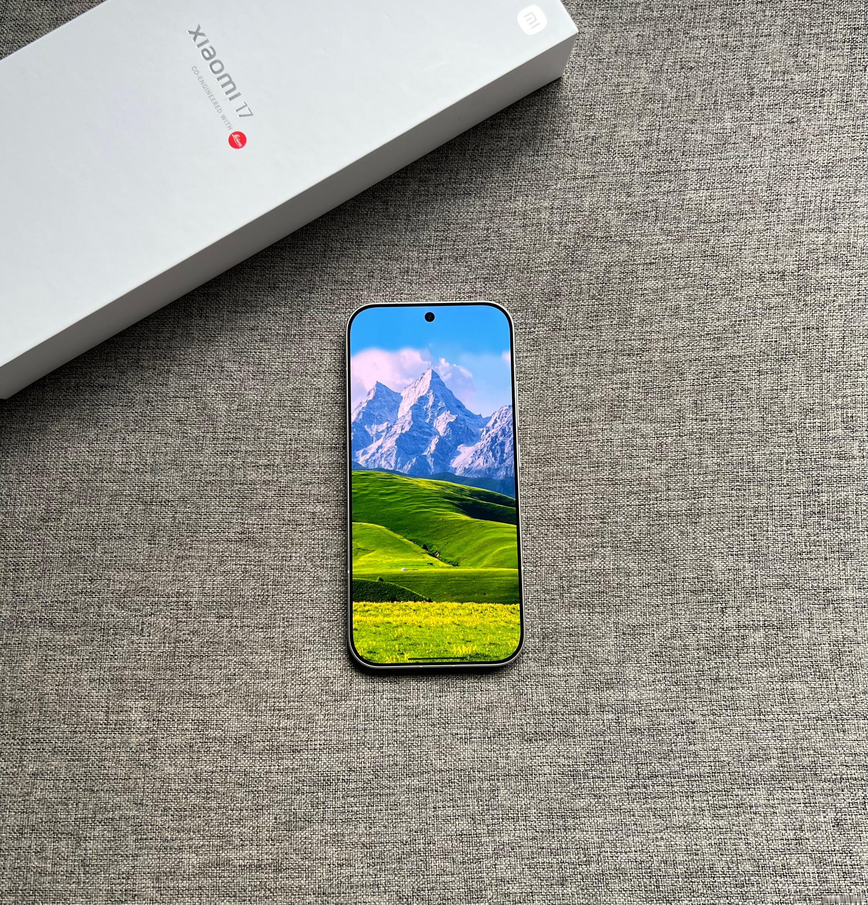 小米17 16+512G 白色，99新全套，电池效率100，全国联保至2027-