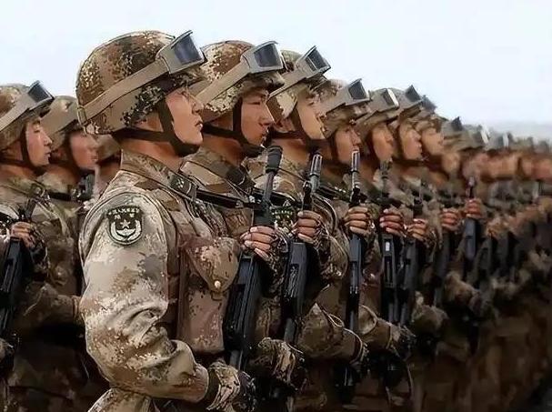 现在很多西方国家包括美国，都在思考一个问题：中国人民解放军到底能打多强，战斗力怎