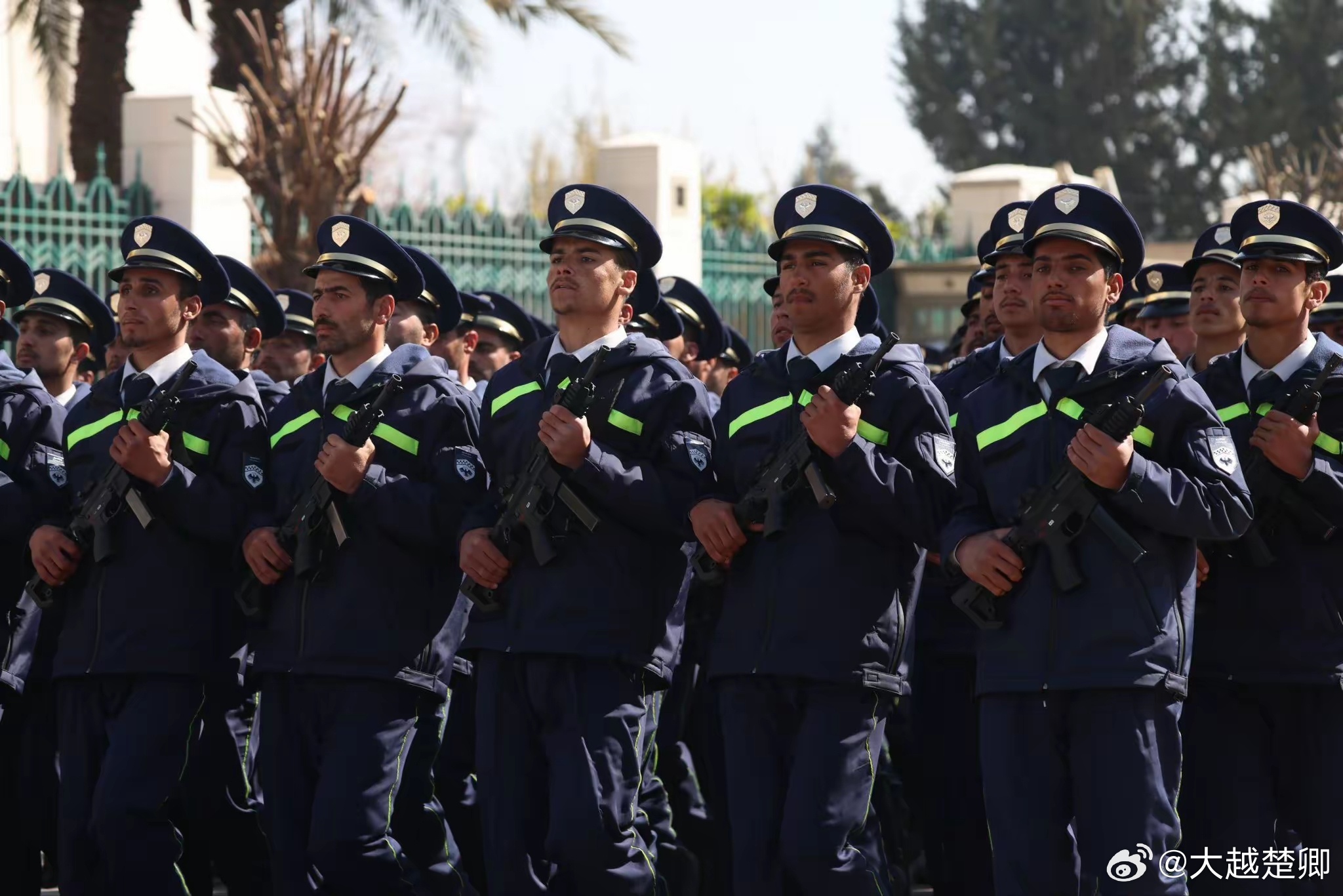 叙利亚展示警察部队。 