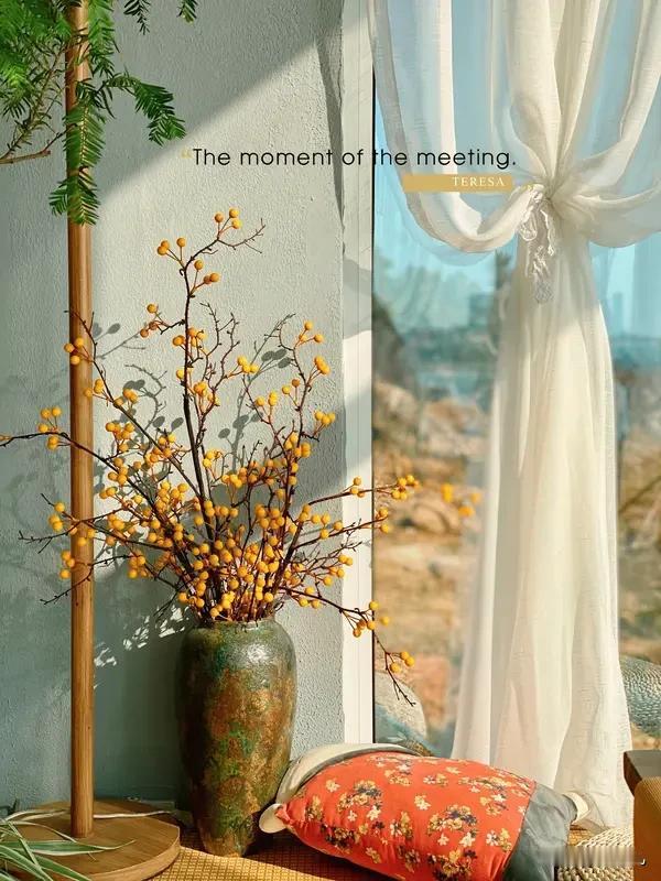 冬日生活打卡季 落日余晖映，归途意自闲。