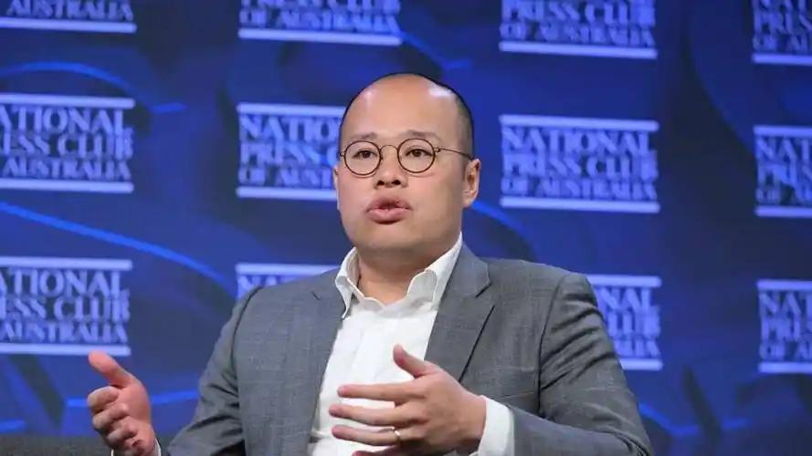 黎智英儿子跑到美国国会喊冤，这出闹剧到底演给谁看？

当地时间 9 月 16 日
