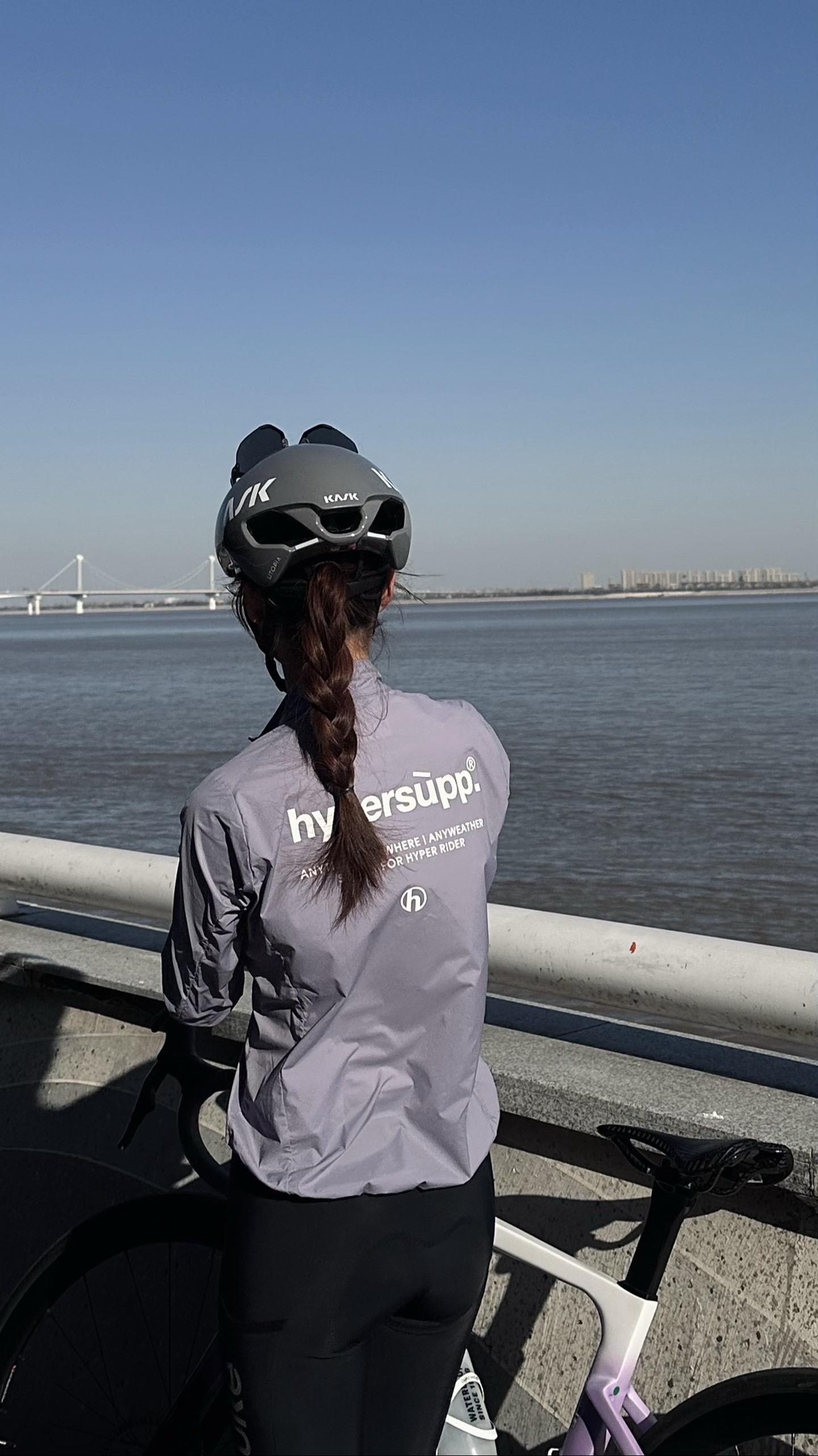 赶在日落之前🌊。