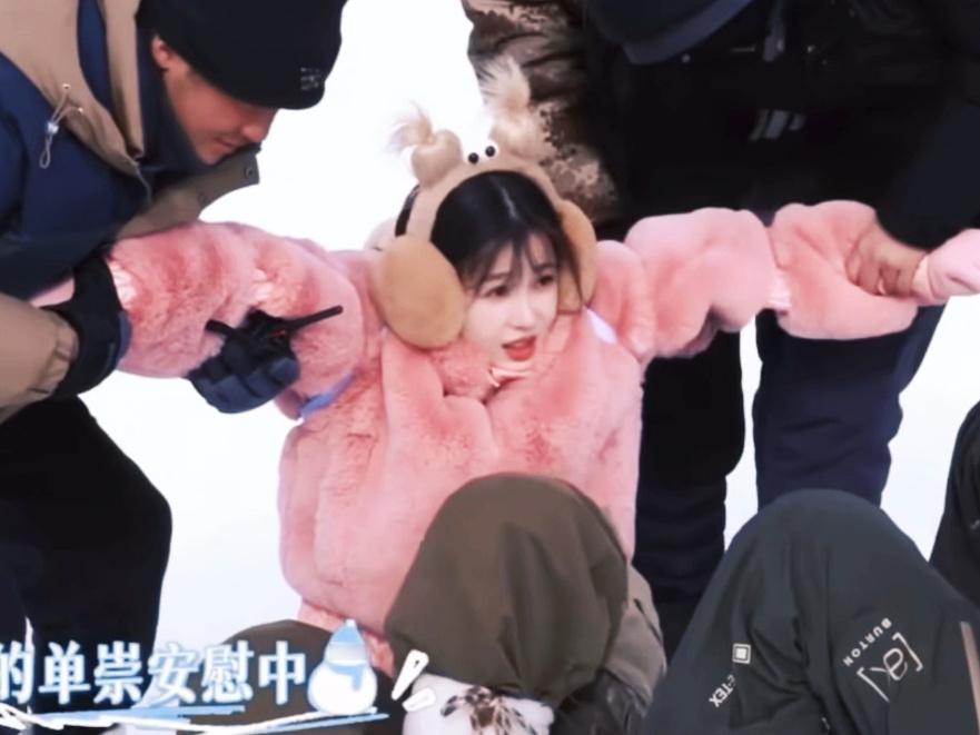 呀米呀米小猪崽崽嚼嚼嚼 ​​​