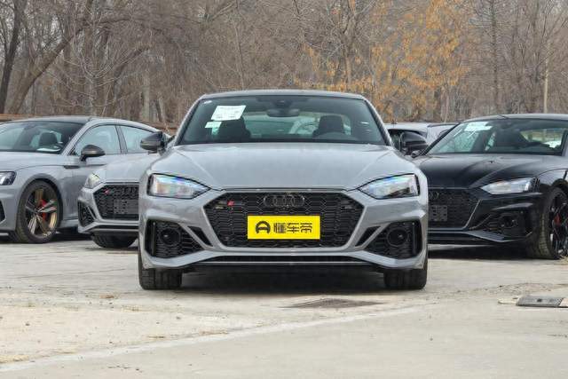 奥迪RS5