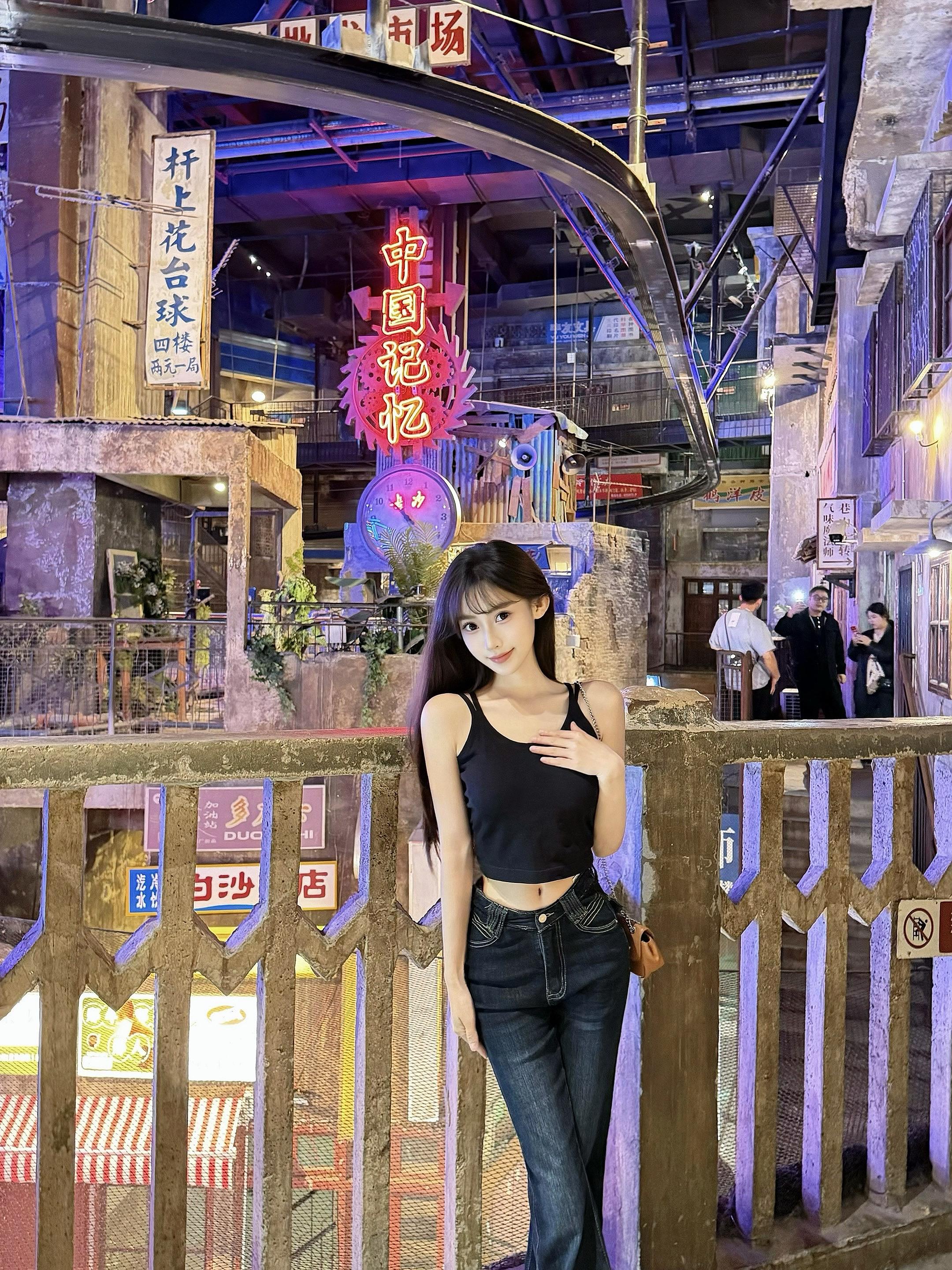长沙文和友city walk 一个“无限公司”一条“永远街”