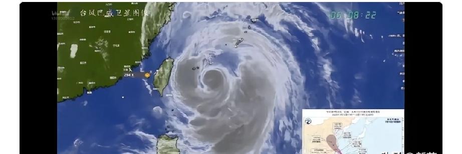 真的是天佑中华！
超强台风巴威直奔江浙，登陆前突然诡异削弱，全网动容！
​不得不