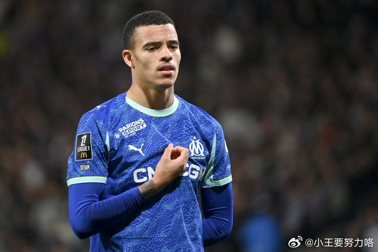 周日 法甲看法019  马赛 vs 里尔马赛目前排名第三，里尔排名第五，赛季首回