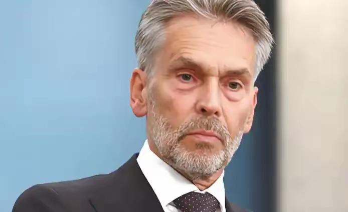 为什么说欧洲这些国家的管理者都是草台班子呢？
因为他们搞砸了事情真的不用负责。