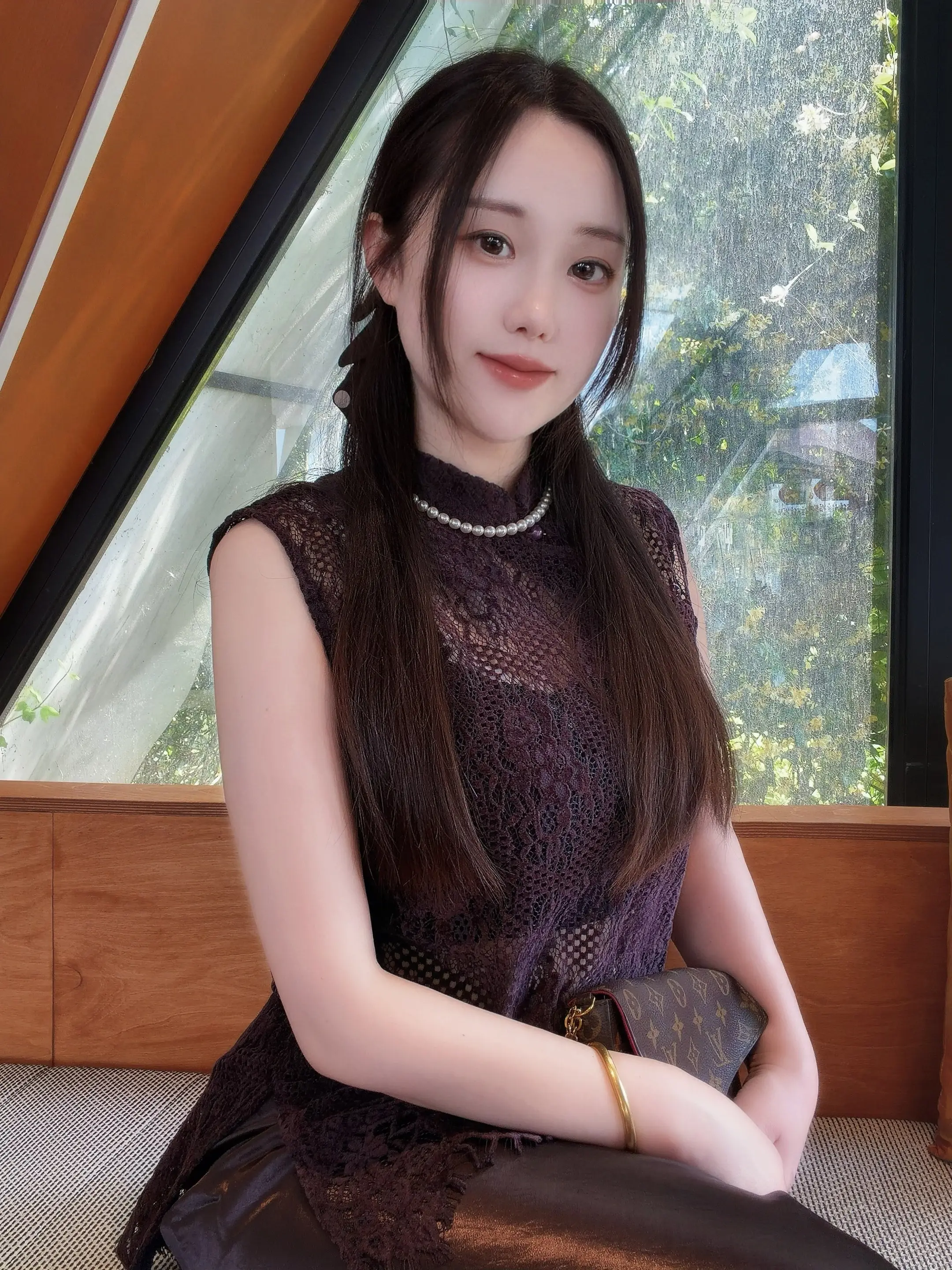 听懂了江山入旧年，便懂了周而复始的意义。 纵使人生偶尔荒芜，我请你鼎沸...