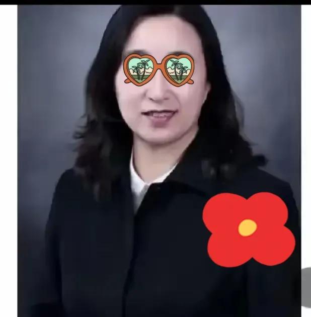 造假只丢工作，不坐牢？
​班某娟把侄女成绩改到年级第一，东窗事发，撤职就完事。