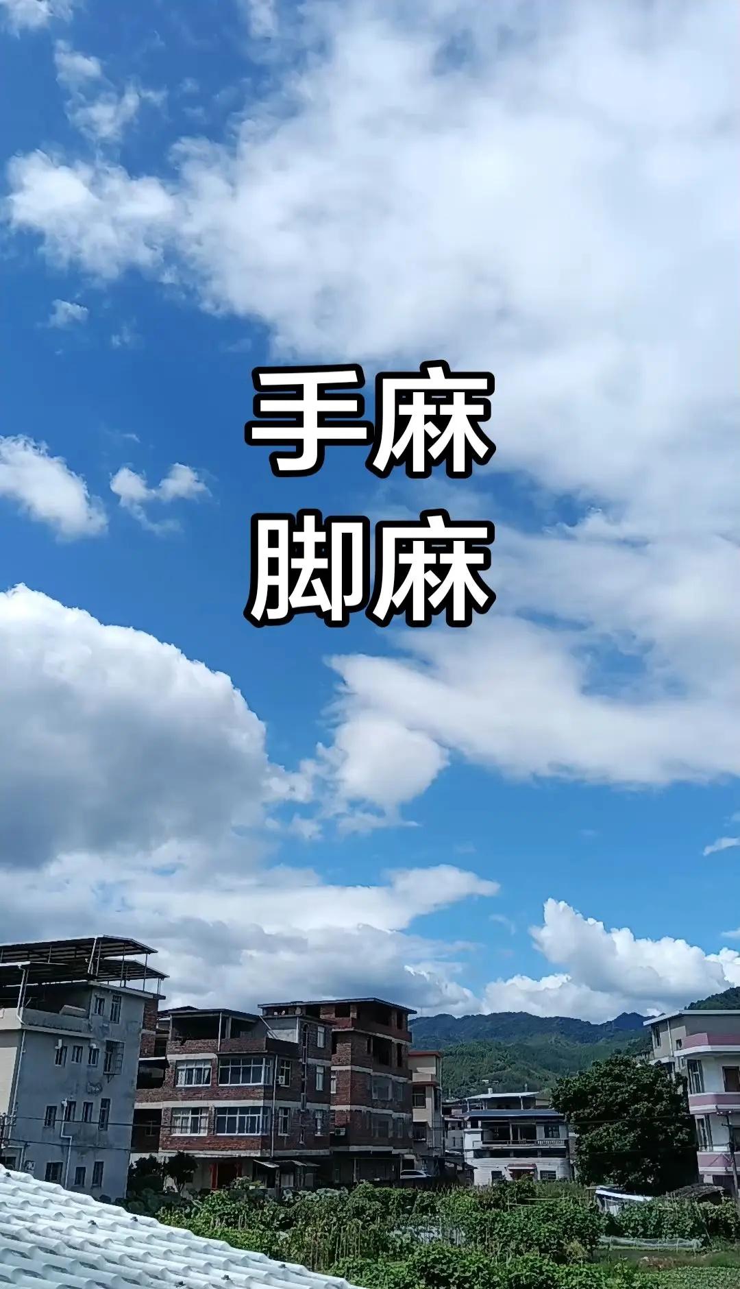 中国女团世乒赛1-2绝境翻盘：孙颖莎连砍两分，王曼昱决胜局救赎，中国女团惊险夺冠