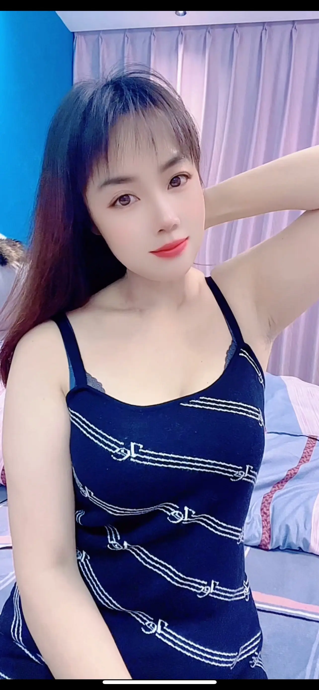 一路走来 没有敌人 全是老师 上了一课又一课 断我纯真 杀我幼稚 磨我...