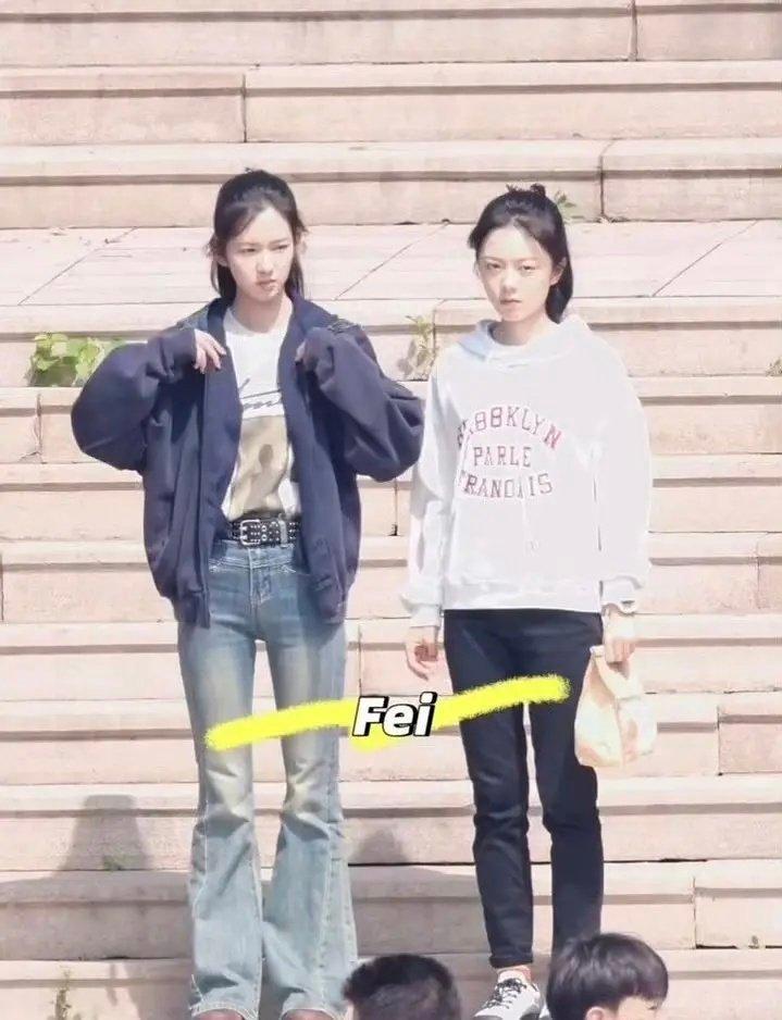 赵今麦这是被狠狠的艳压了吧？ ​​​