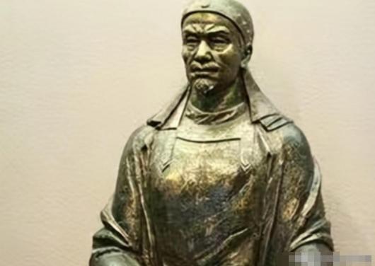 洪秀全生前有一个重口的怪癖。1864年，曾国藩找到他尸体时，恶心到差点当场呕吐。