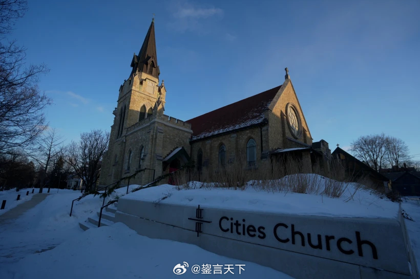 美国司法部对圣保罗一间教会的反 ICE 抗议事件提出 新一轮大规模联邦指控 事件