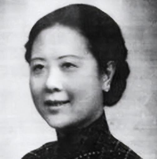 网上流传了很多年的说法：2001年101岁的张学良临终前吐真言，西安事变后保住他