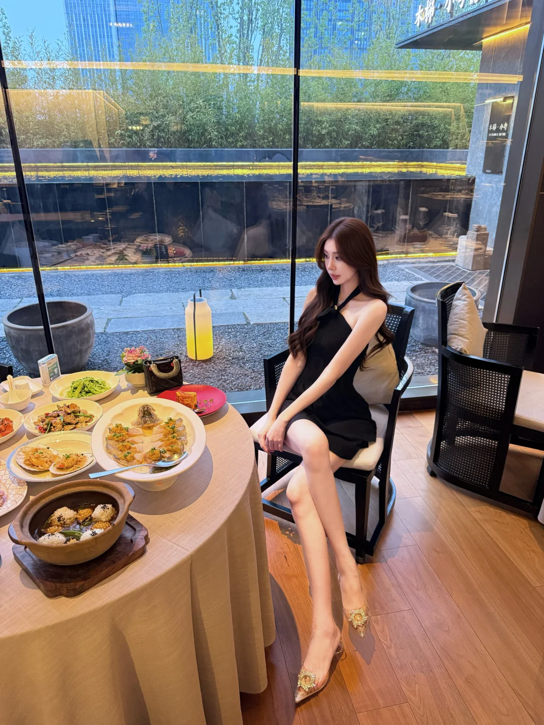 Fine dining, I’m finer🍽️💕