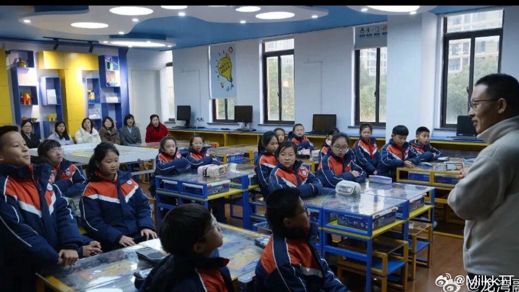 70名专家在温州跨界上任助力科学教育温州龙湾教育局联合区科协，聘任70名科研院所