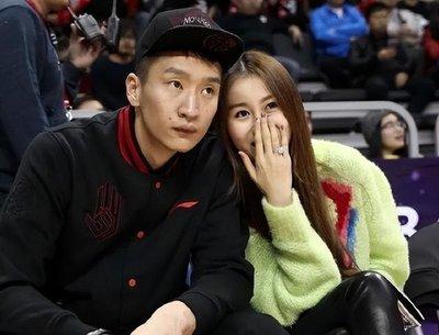 与名模离婚净身出户4年后，39岁的前男篮国手孙悦，今已判若两人。孙悦如今39岁了