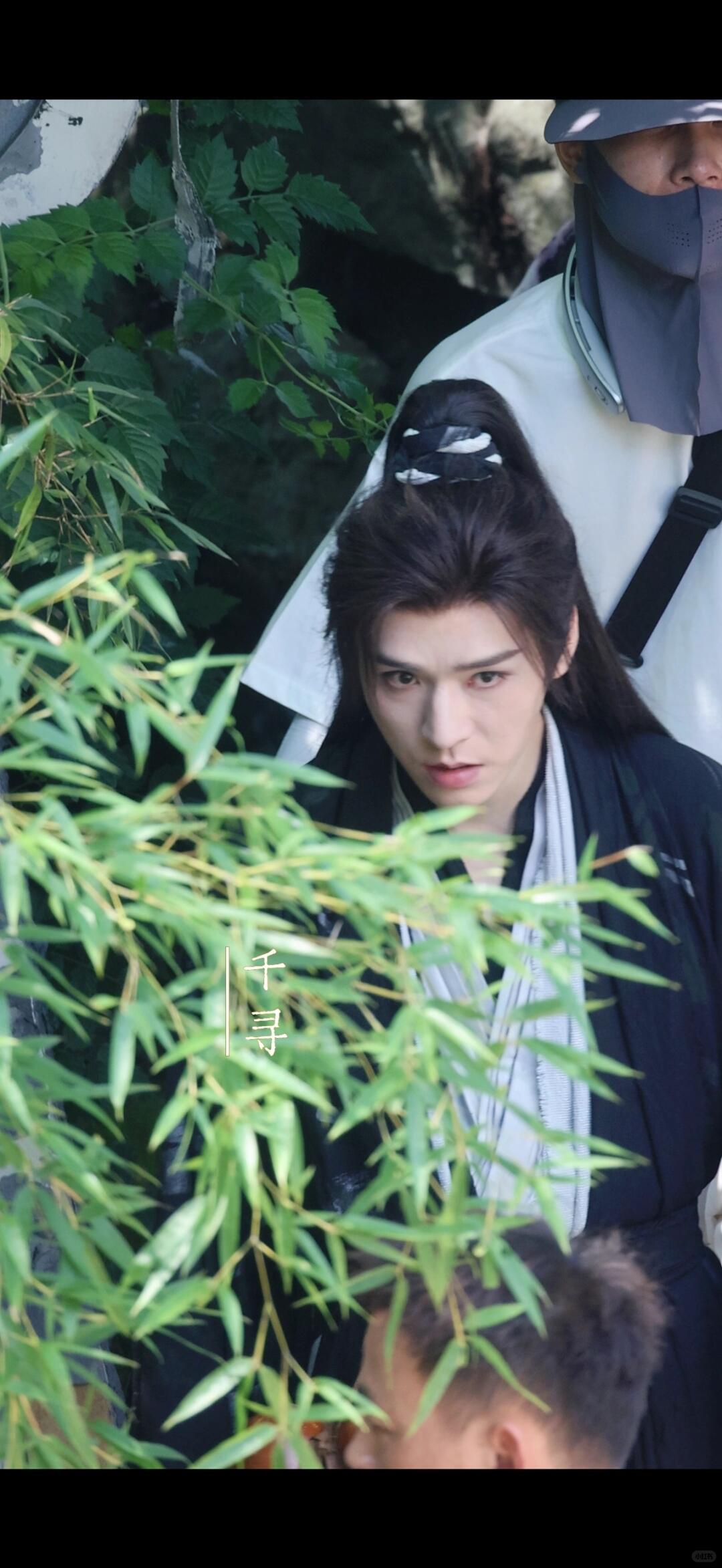漂亮的陆小🐥风流浪子心有情，半生温柔半生行。🐦🔥凤翔九天不恋栖，唯認江湖是