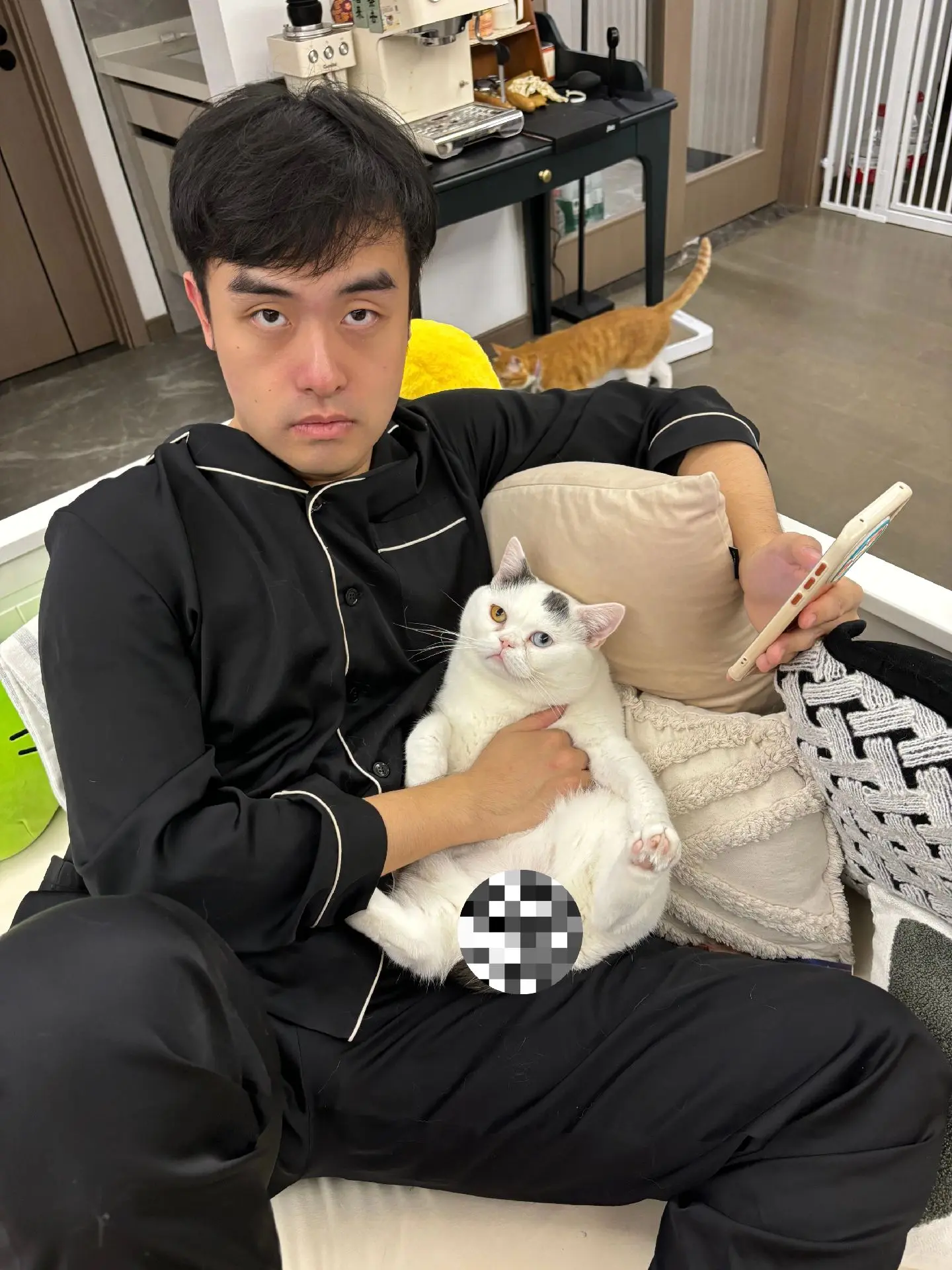 现在还像父子吗？