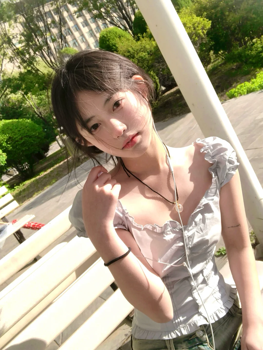 向你展露的那份天真也是我的错吗