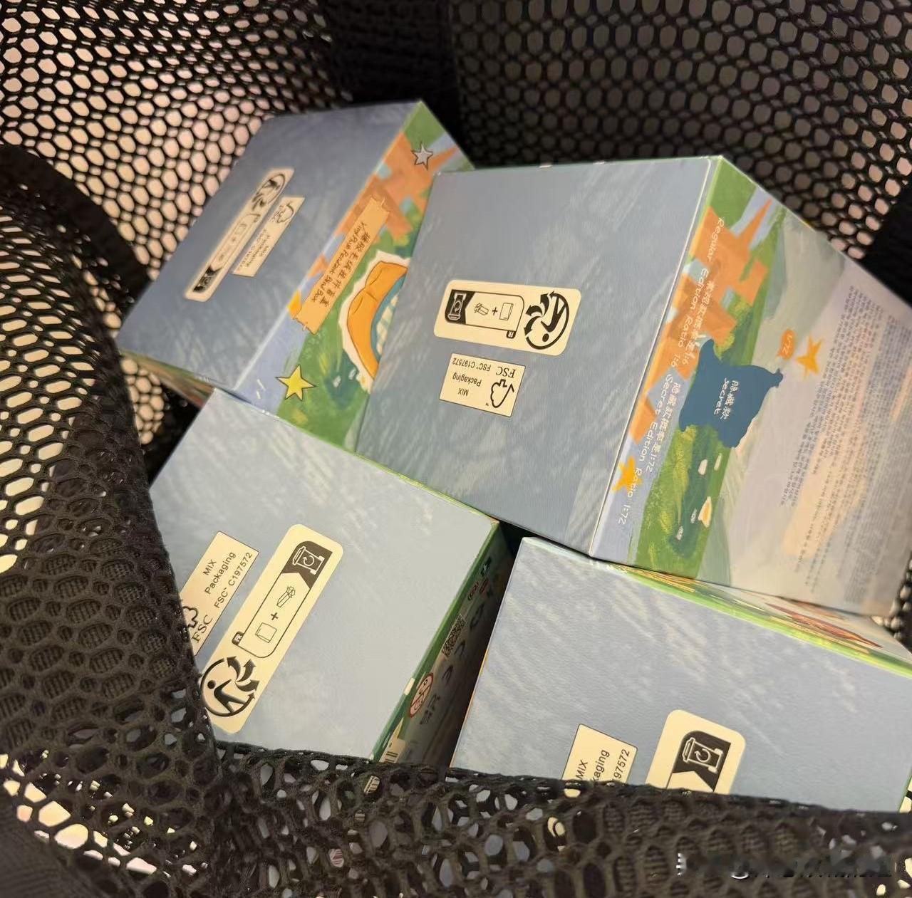 好朋友给老师送礼被退回。
好朋友告诉我，她昨天给她娃幼儿园的老师送礼，被幼儿园老