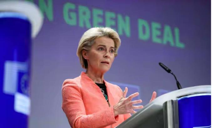 欧盟这是一点脸都不要了，说着最硬的话，挨着最狠的打！

欧盟委员会于当地时间3月