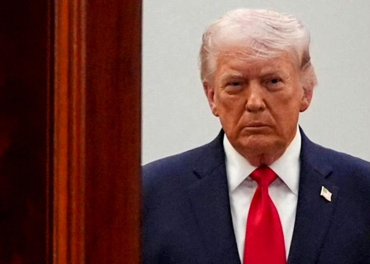 特朗普说，任何拒绝在伊朗问题上向美国提供帮助的人，你我关系都将不复以往。 ​​​