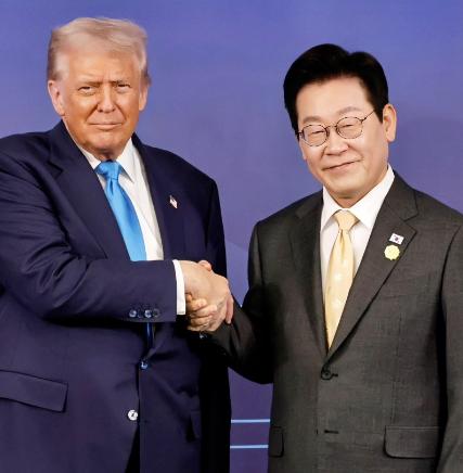 李在明总统明确反对美国撤走反导系统，但是他们还是高估了自己的位置。
 
就在近期