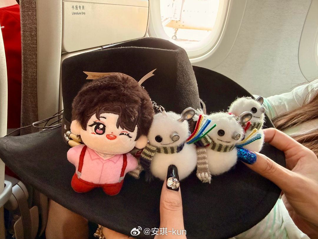 凭娃认亲 上海·上海浦东国际机场