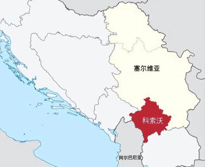 这一百多个国家排着长队，挨个跟科索沃握手，纷纷拍着肩膀说，我们承认你是个独立的国