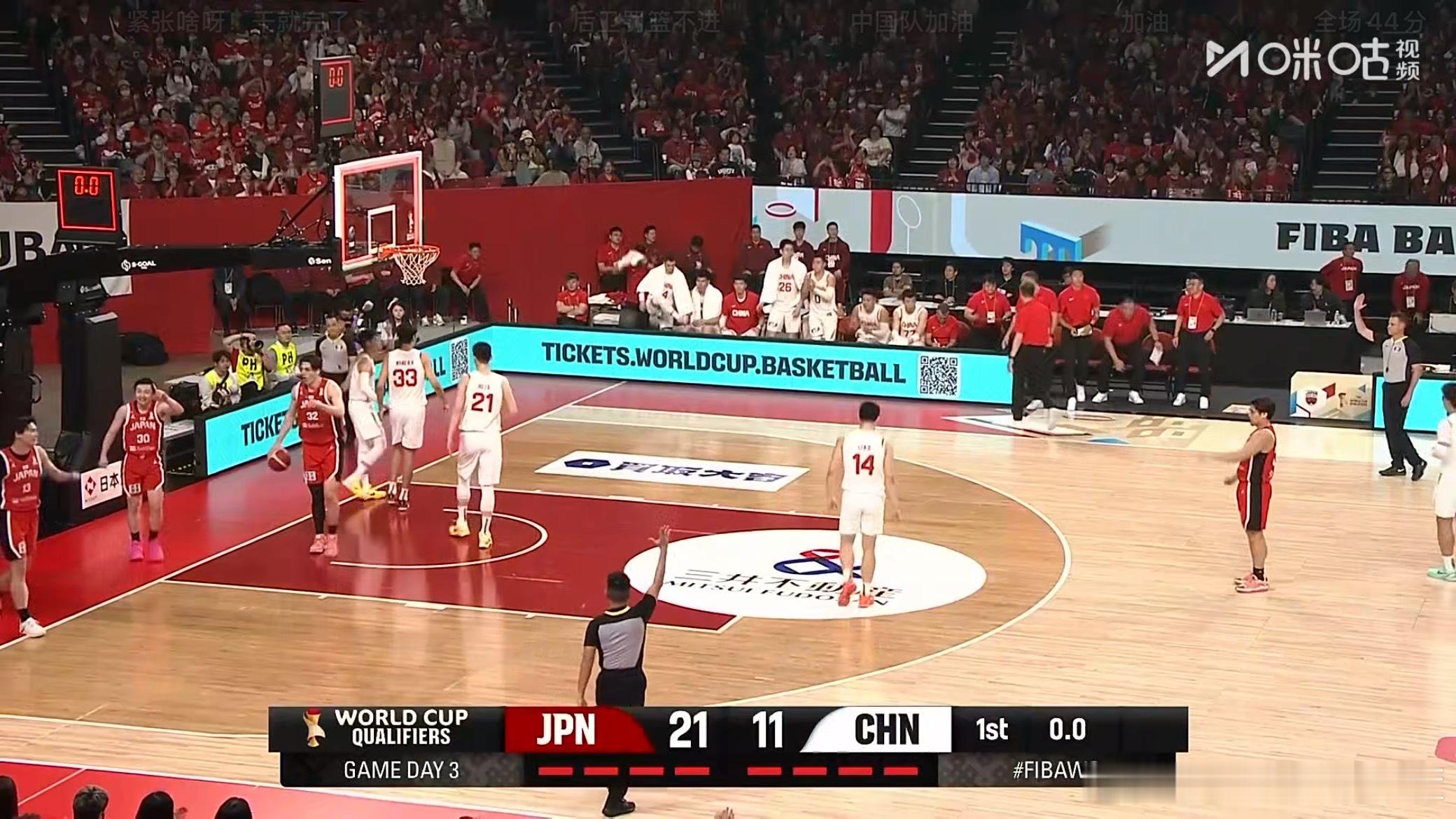 好消息：第一节得分上双了坏消息：第一节落后日本队10分中国男篮vs日本男篮中国男