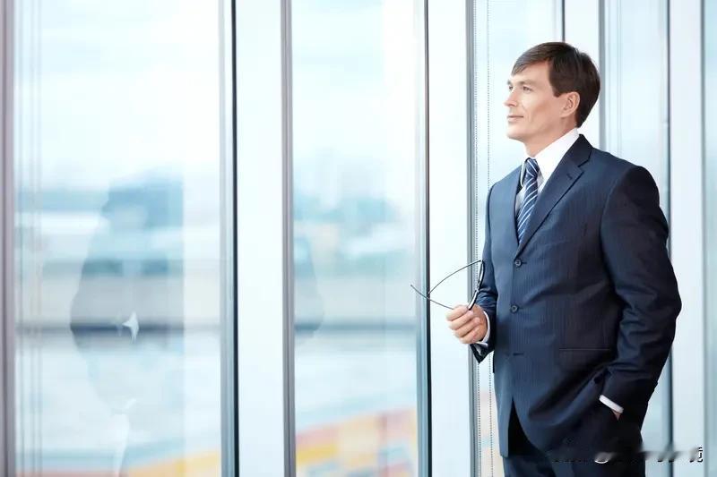 男子刮刮乐中奖10万 老板拒绝兑奖 11月25日，浙江金华发生了一件闹心事。一顾