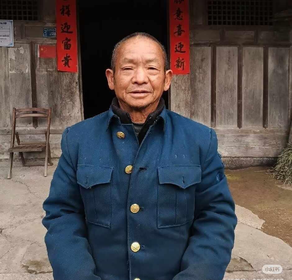 紧急寻人！
寻人启事太平坝的老乡们，谁看到了联系我一
我舅舅于7.2号早上6点多