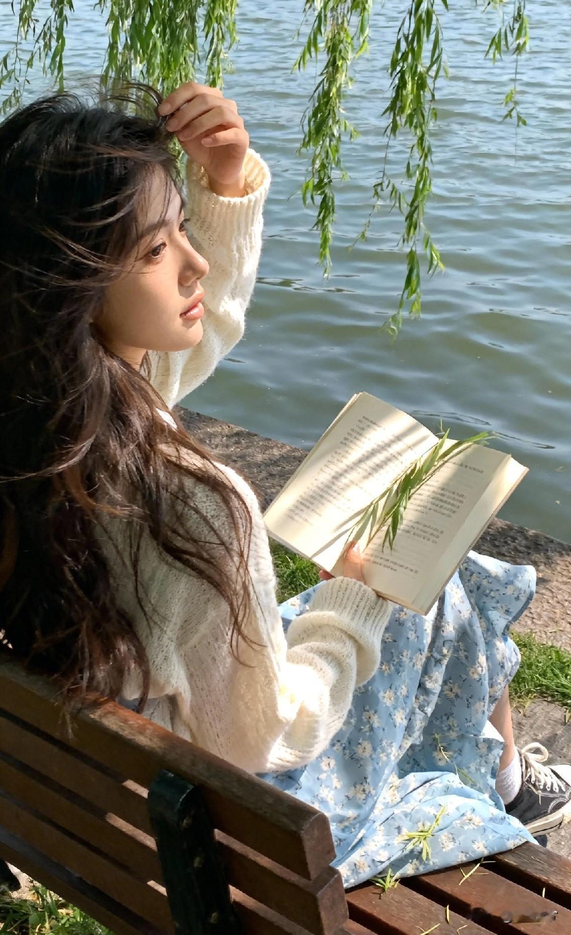 人生是长跑，七分力就够了
 
别再逼自己拼尽全力往前冲，人生是场漫长的马拉松。