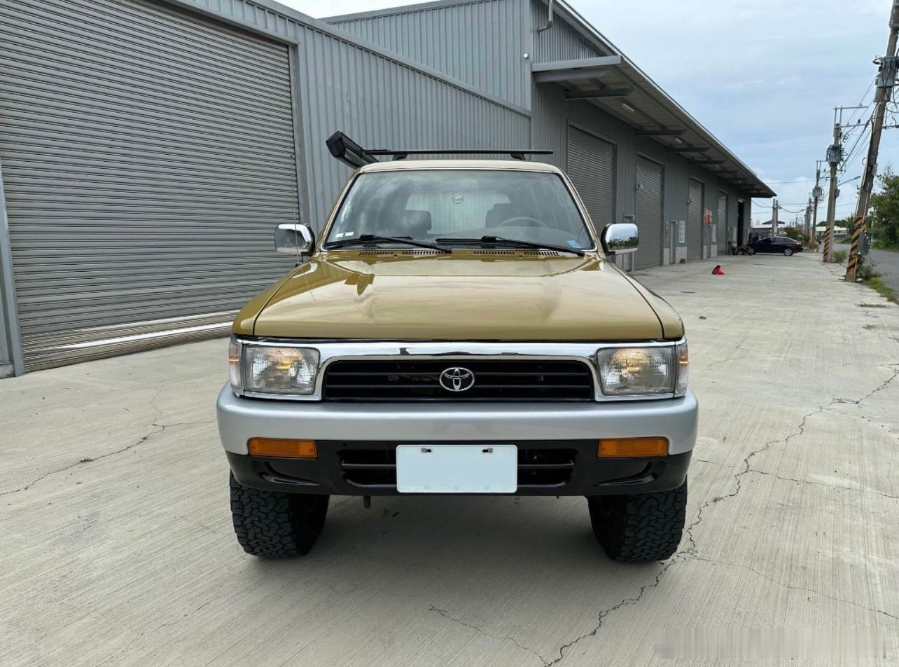台湾老车 1993年TOYOTA 4runner Hilux Surf ​​​