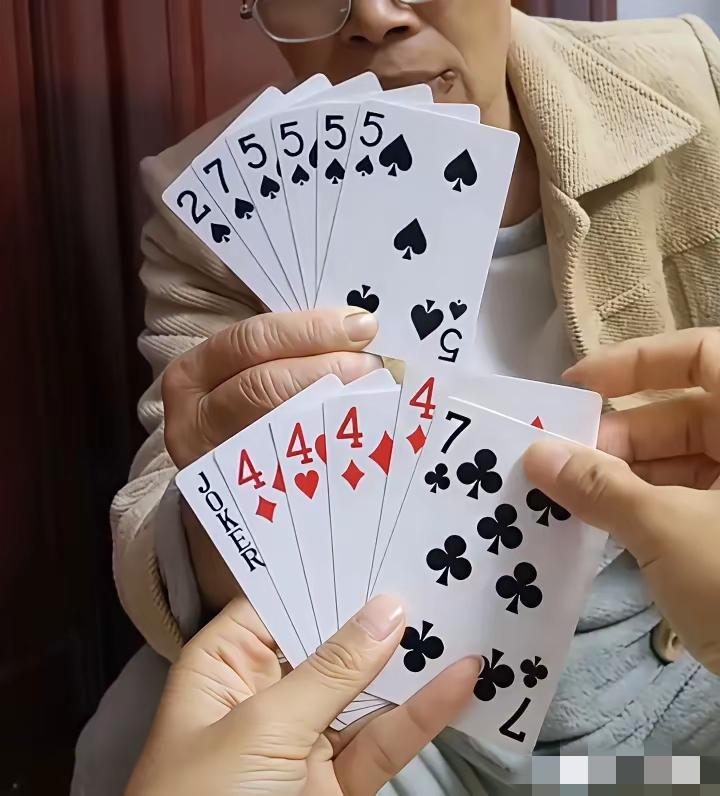 没有一点技术含量，怎么打都赢。