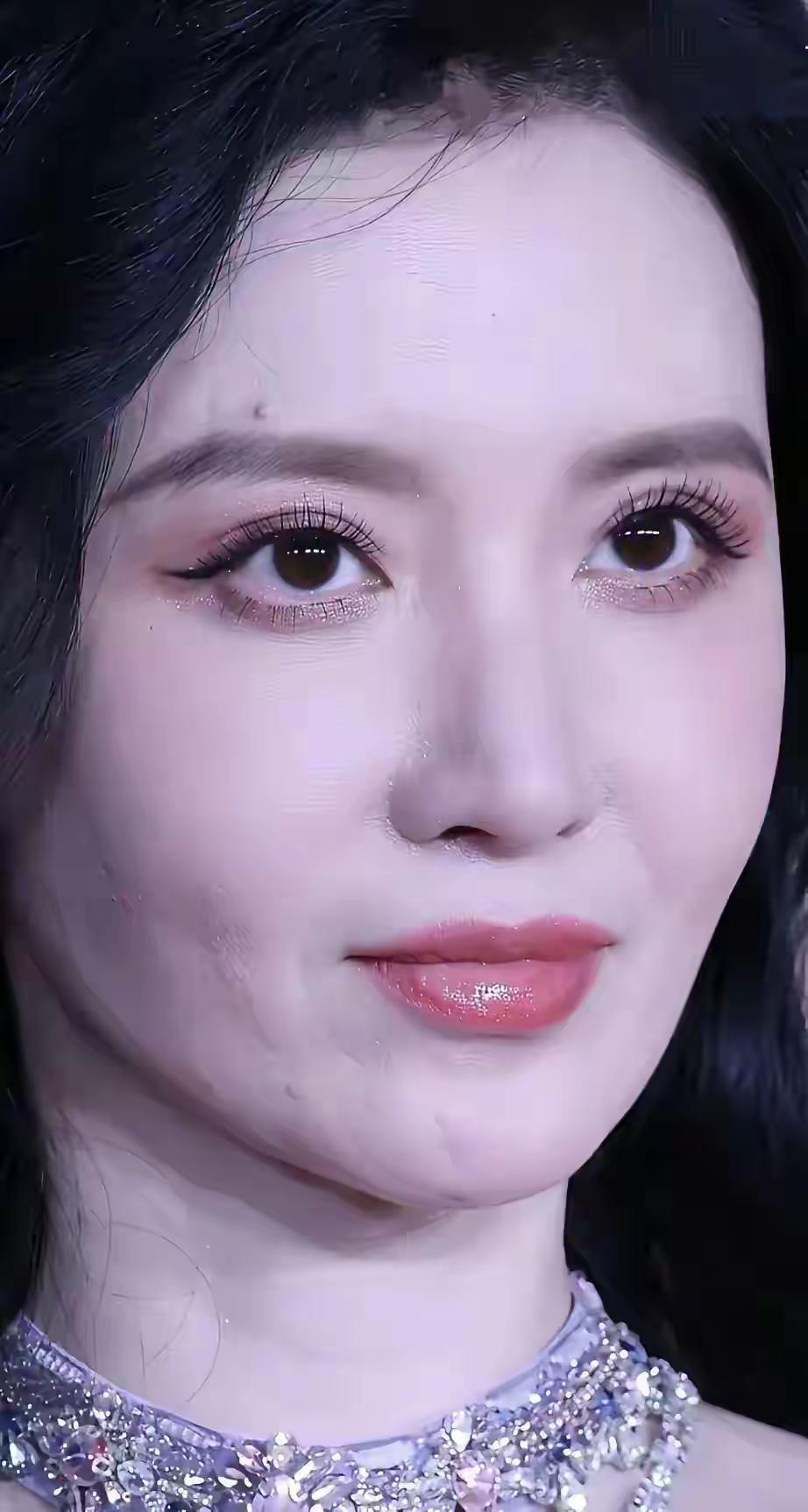 发现一个很扯淡的现象，尤其是这两年，很多破产的企业、解散的企业、陷入危机的企业，