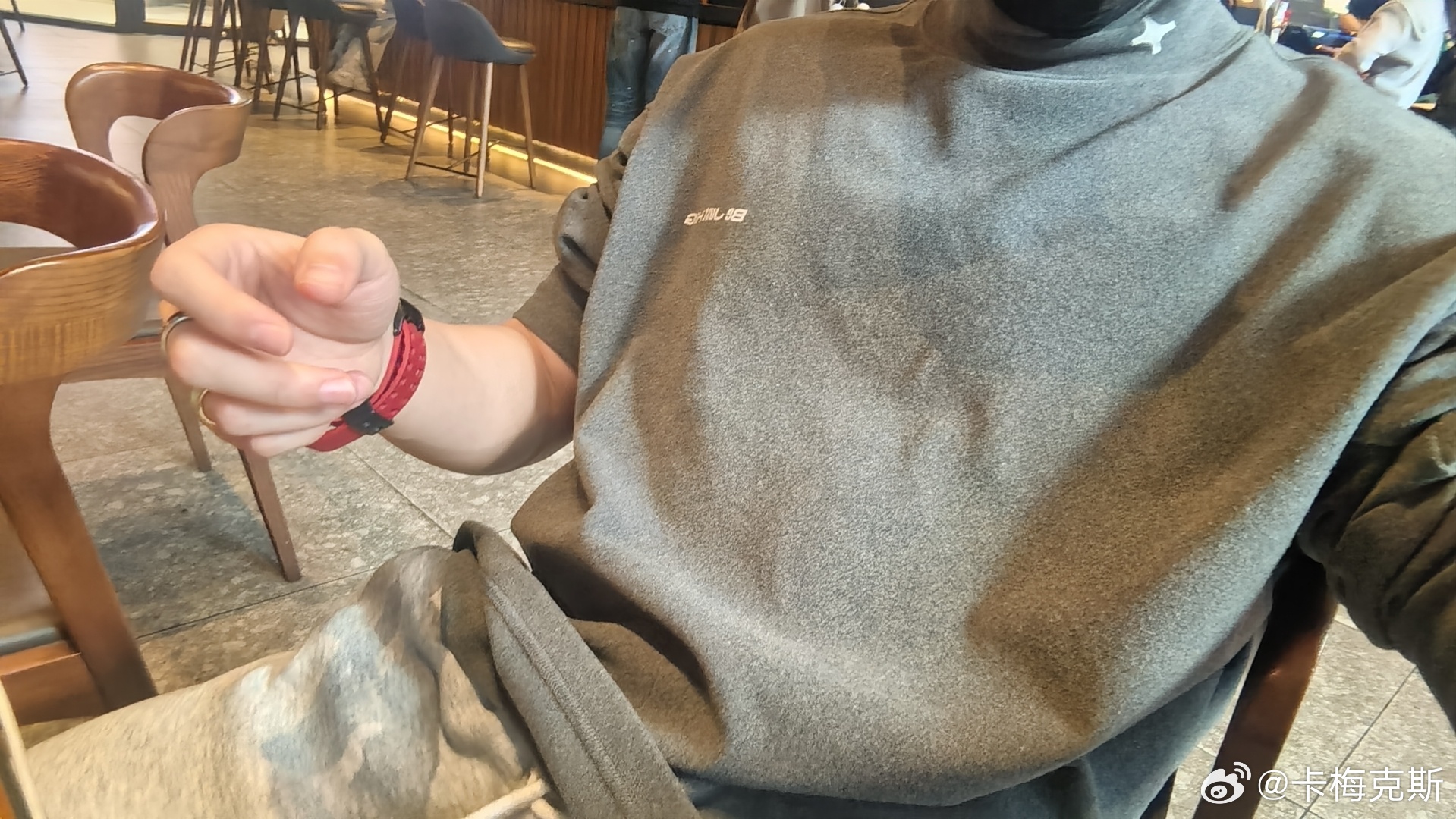 认真生活的日子仿佛有了意义 