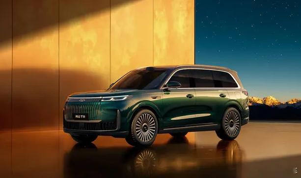 19.99万起，奇瑞推六座增程大型SUV，要做半价问界狙击华为？奇瑞风云T11以