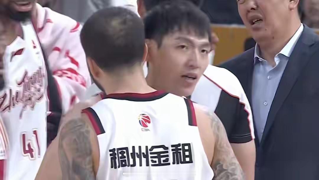 贾明儒三分6中5砍21分吴前仅16分 浙江不敌山西开赛3战全败cba篮球 北京时