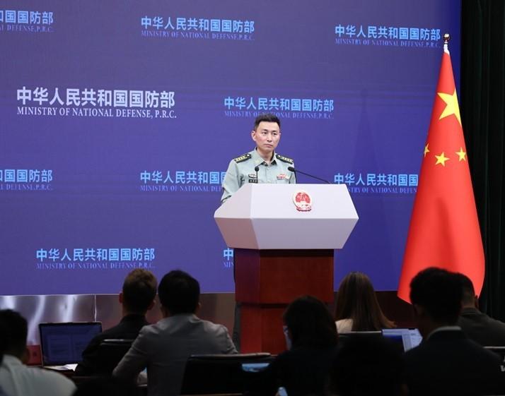 能否证实歼10CE击落阵风？国防部发言人当着全球说出一句话，印媒集体破防

在最